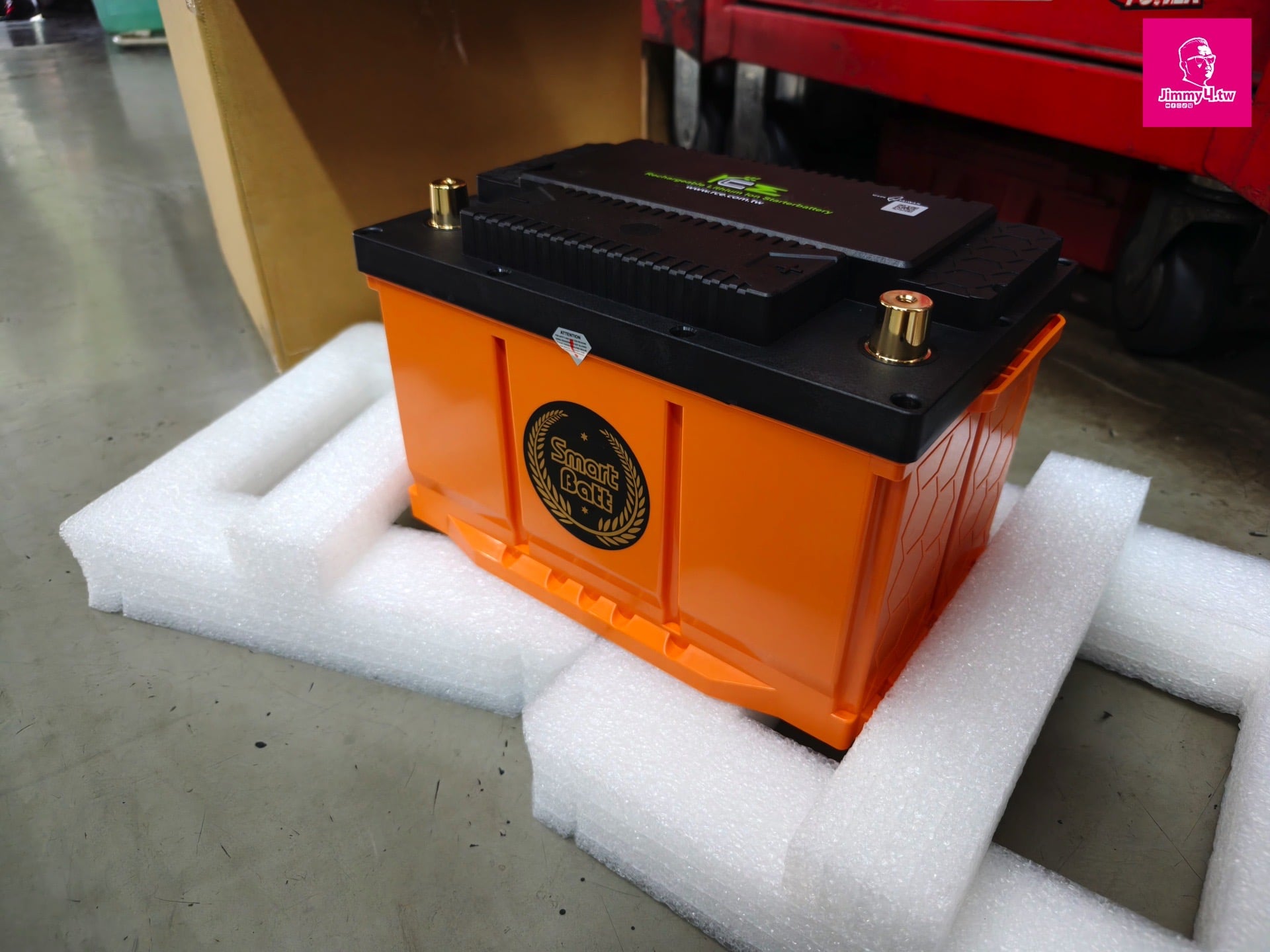 《吉米帶你去》弘緯汽車安裝 RCE 12V 60Ah 紫色風暴汽車電池